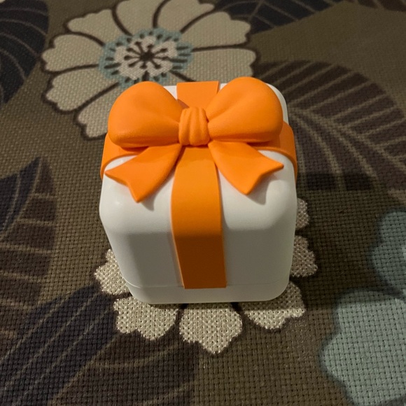 Labubu Romantic Ring Box - Picture 2 of 4